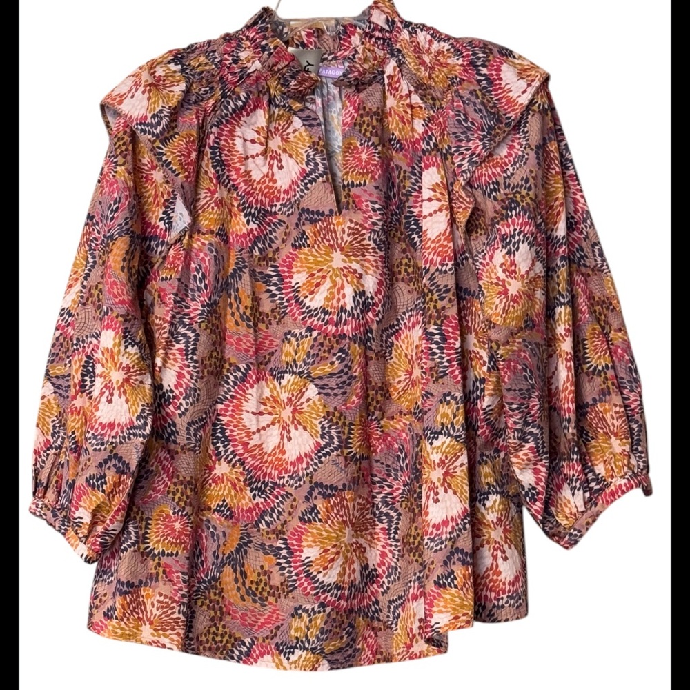 EUC Chufy Women's ruffle Collar Button Front Blouse Top